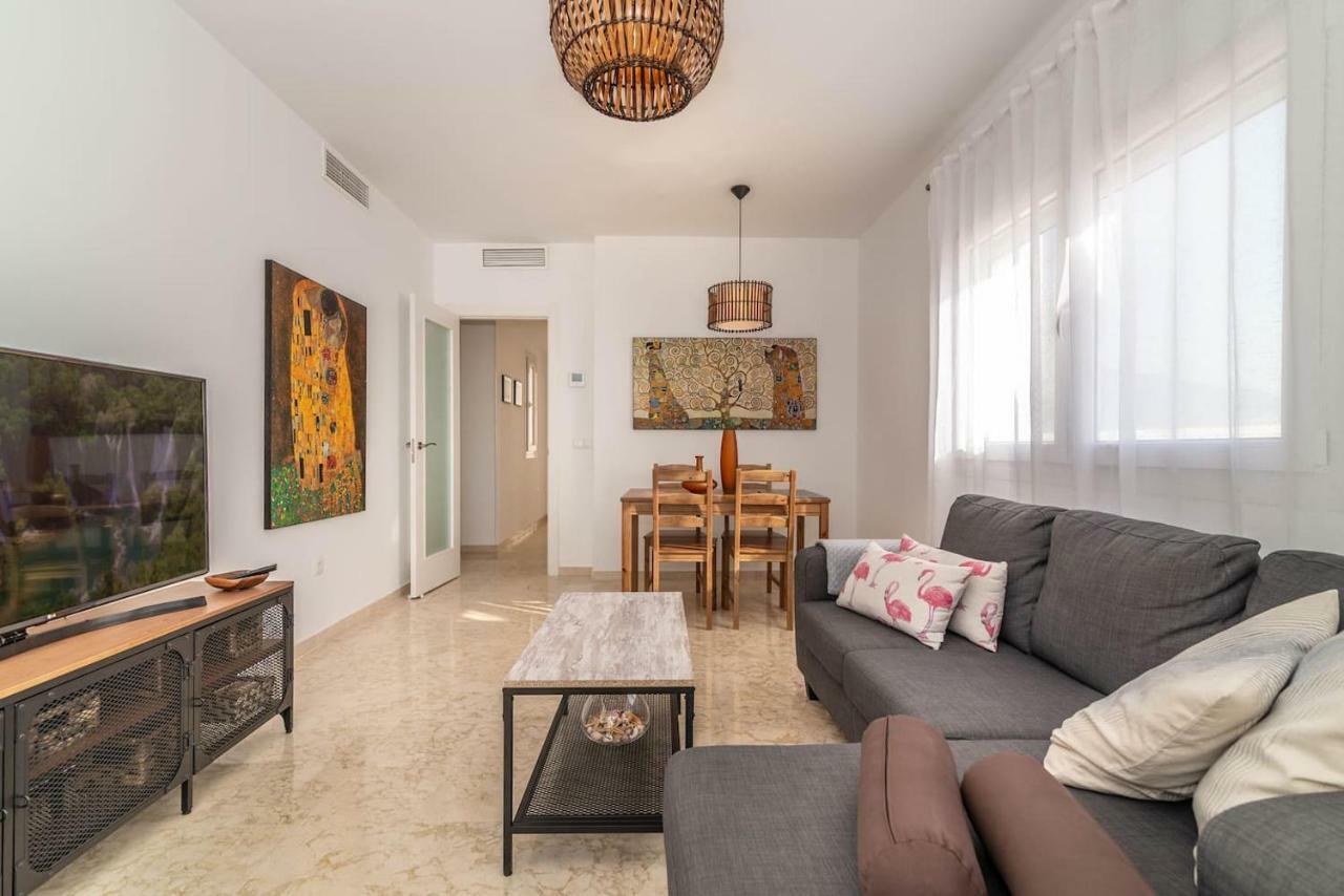Recently Decorated 2bdr Penthouse In Leilighet Fuengirola